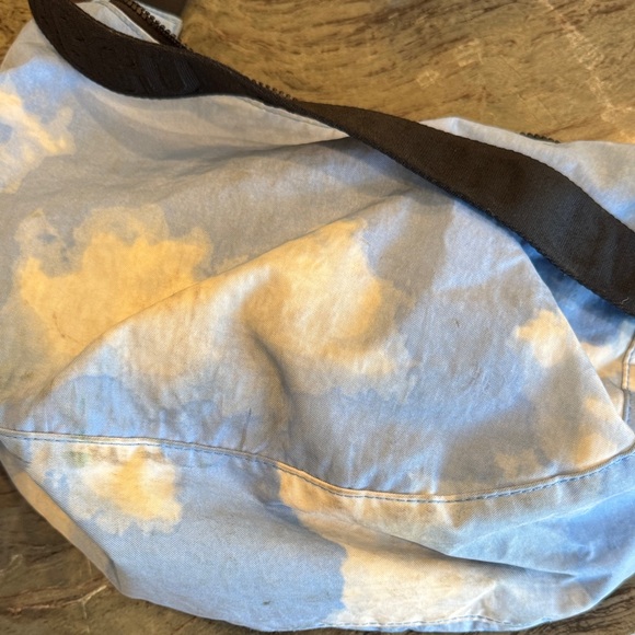 BAGGU cloud print medium crescent bag - Picture 5 of 5